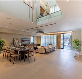 Selection of 5 bedroom seafront villas with heated pool on Ciovo near Trogir, sleeps 10